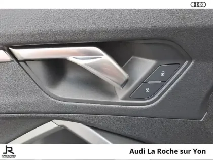 Photo 48 Audi Q3  35 TFSI 150 ch S tronic 7