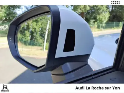 Photo 49 Audi Q3  35 TFSI 150 ch S tronic 7