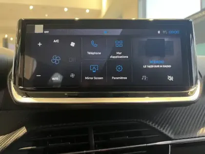 Photo 14 Peugeot 208  Hybrid 110 e-DCS6