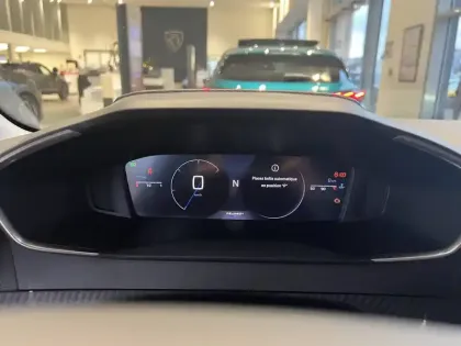 Photo 12 Peugeot 208  Hybrid 110 e-DCS6