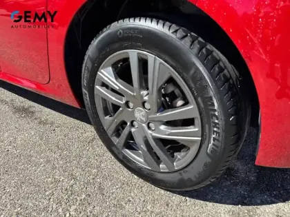 Photo 10 Peugeot 208  PureTech 100 S&S EAT8