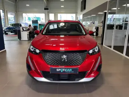 Photo 22 Peugeot 2008  PureTech 130 S&S EAT8