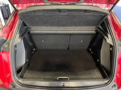 Photo 62 Peugeot 2008  PureTech 130 S&S EAT8