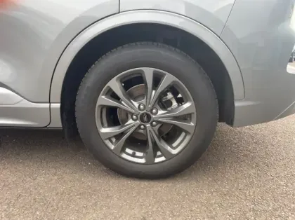 Photo 13 Ford Kuga 2.5 Duratec 190ch FHEV E85 ST-Line BVA