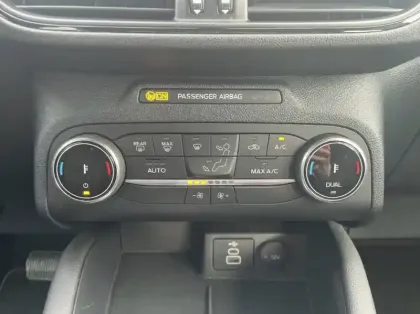 Photo 4 Ford Kuga 2.5 Duratec 190ch FHEV E85 ST-Line BVA