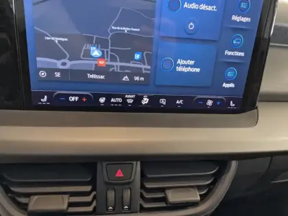 Photo 4 Ford Transit Courier Fourgonnette Electrique 100 kW 136ch Trend