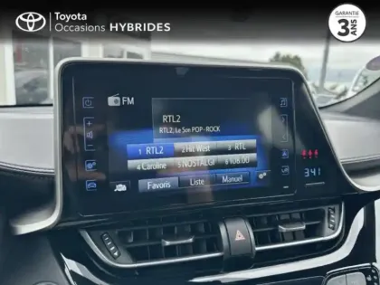 Photo 14 Toyota C-HR  122h Design 2WD E-CVT RC18