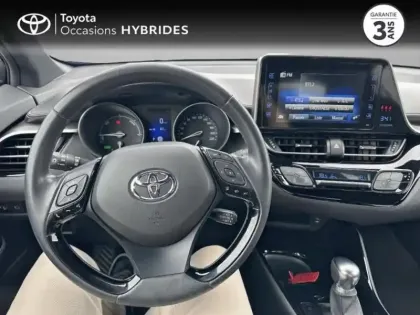 Photo 8 Toyota C-HR  122h Design 2WD E-CVT RC18