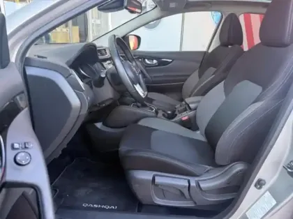 Photo 24 Nissan Qashqai  1.3 DIG-T 160ch Tekna DCT 2019 Euro6-EVAP