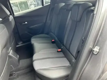 Photo 7 Peugeot 2008  1.2 PureTech 100ch S&S Allure