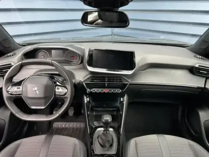 Photo 10 Peugeot 2008  1.2 PureTech 100ch S&S Allure