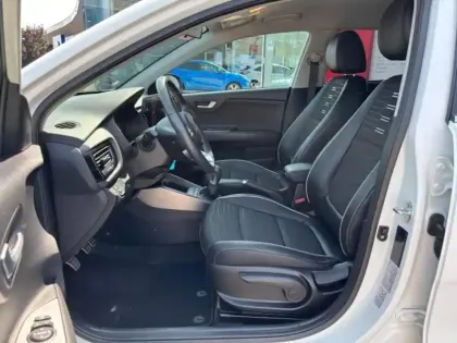 Photo 9 Kia Stonic  1.0 T-GDi 100ch GT Line