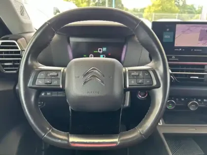 Photo 8 Citroën C4  Moteur électrique 136ch (100 kW) Shine Pack Automatique