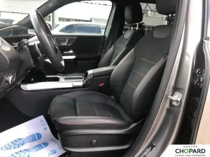 Photo 10 Mercedes GLB  200 d 8G-DCT