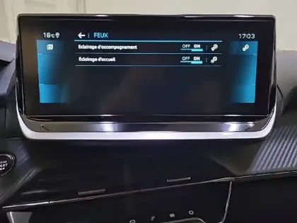 Photo 22 Peugeot 208  PureTech 100 S&S BVM6