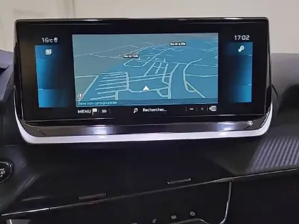 Photo 18 Peugeot 208  PureTech 100 S&S BVM6