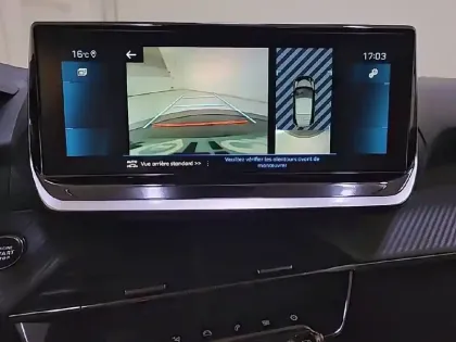 Photo 19 Peugeot 208  PureTech 100 S&S BVM6