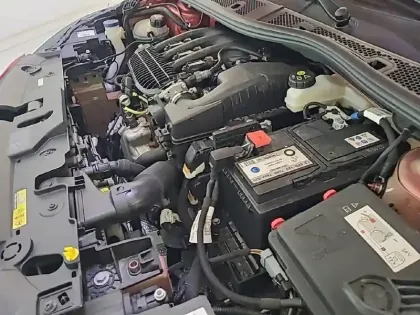 Photo 14 Peugeot 208  PureTech 75 S&S BVM5