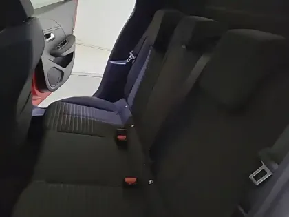 Photo 11 Peugeot 208  PureTech 75 S&S BVM5