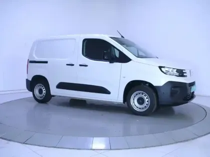 Photo 24 Peugeot Partner Gén. III Ph2 Base 4