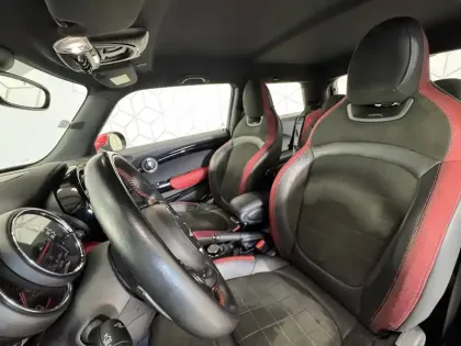 Photo 24 Mini Mini Hatch 3 Portes 231 ch John Cooper Works BVA8