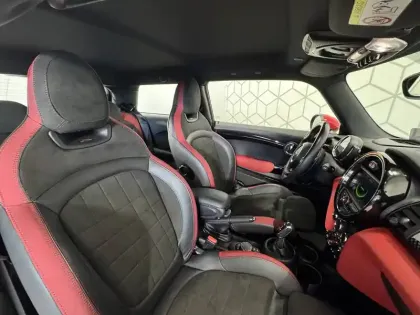 Photo 119 Mini Mini Hatch 3 Portes 231 ch John Cooper Works