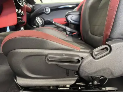 Photo 62 Mini Mini Hatch 3 Portes 231 ch John Cooper Works BVA8