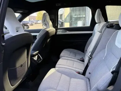 Photo 20 Volvo Ex90  Twin Performance AWD 517 ch 1EDT