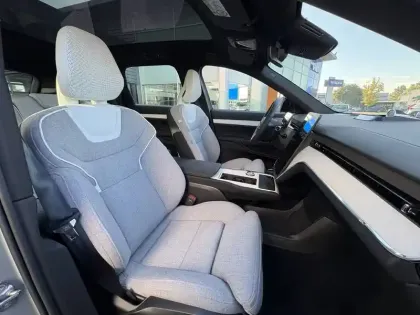 Photo 24 Volvo Ex90  Twin Performance AWD 517 ch 1EDT