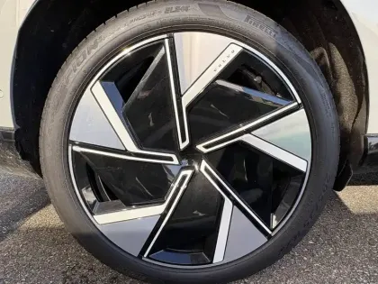 Photo 38 Volvo Ex90  Twin Performance AWD 517 ch 1EDT