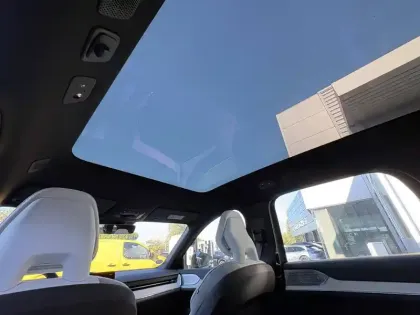 Photo 41 Volvo Ex90  Twin Performance AWD 517 ch 1EDT