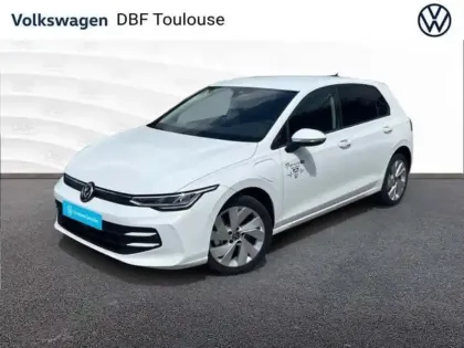 Photo Volkswagen Golf 8 Fl 1.5 Etsi 150 Ch Dsg7 R Line