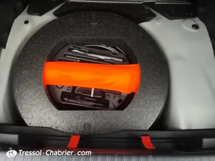 Photo 56 DS DS 3 DS3 Crossback PureTech 130 EAT8 Performance Line