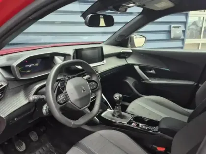 Photo 14 Peugeot 2008 Gén. II Ph1 NG Allure 5