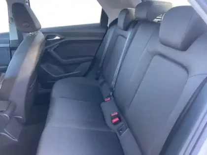 Photo 7 Audi A1  Sportback 30 TFSI 110ch Advanced S tronic 7