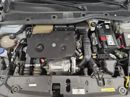 Photo 9 Peugeot 208  1.5 BlueHDi 100ch S&S Allure