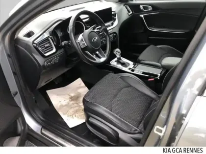 Photo 12 Kia Xceed  1.6 GDi 105ch + Plug-In 60.5ch Active DCT6