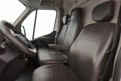 Photo 8 Renault Master FOURGON FGN TRAC F3300 L2H2 DCI 135 SL PRO+