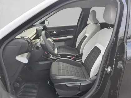 Photo 10 Citroën C3  Turbo 100 ch BVM6