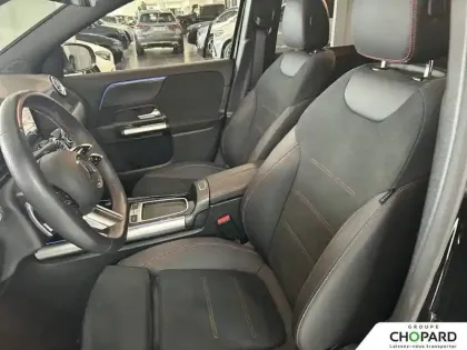 Photo 10 Mercedes GLA  180 d 8G-DCT