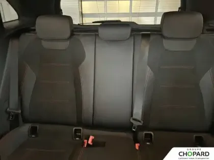 Photo 18 Mercedes GLA  180 d 8G-DCT