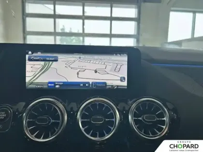 Photo 13 Mercedes GLA  180 d 8G-DCT