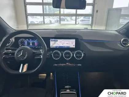 Photo 11 Mercedes GLA  180 d 8G-DCT