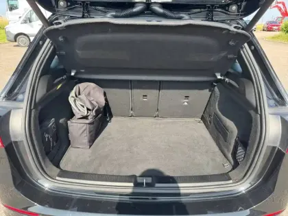 Photo 15 Mercedes Classe B  250 e 8G-DCT