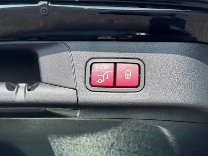 Photo 16 Mercedes Classe B  250 e 8G-DCT