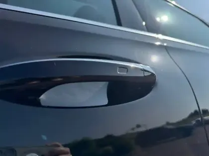 Photo 17 Mercedes Classe B  250 e 8G-DCT