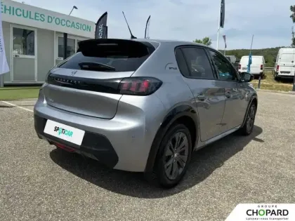 Photo 27 Peugeot 208  Electrique 50 kWh 136ch