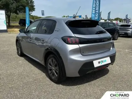 Photo 31 Peugeot 208  Electrique 50 kWh 136ch