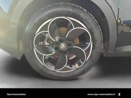 Photo 10 Alfa Romeo Junior  Elettrica 156 ch