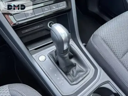 Photo 8 Volkswagen Touran  2.0 TDI 150 DSG7 7pl